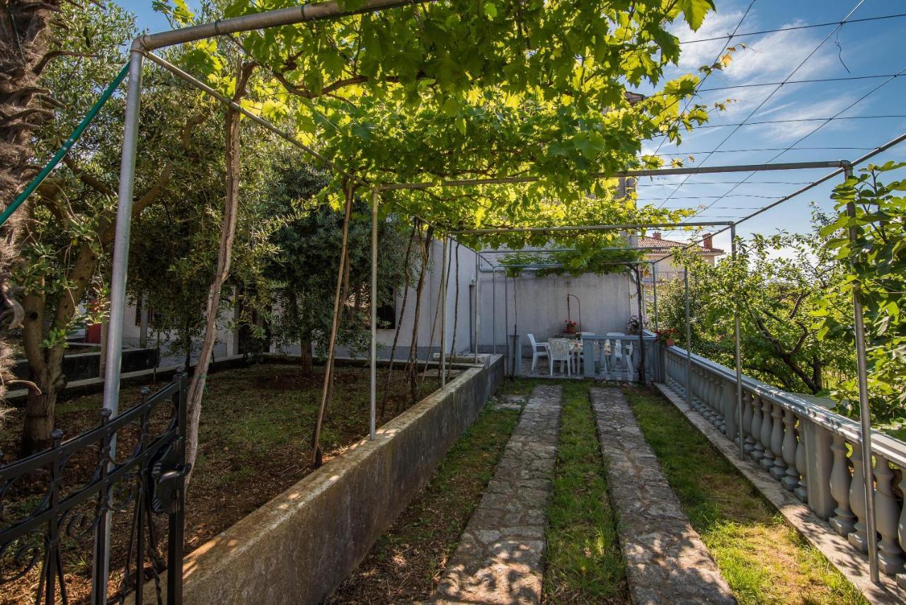 Apartment Ana 1 Malinska Exterior foto